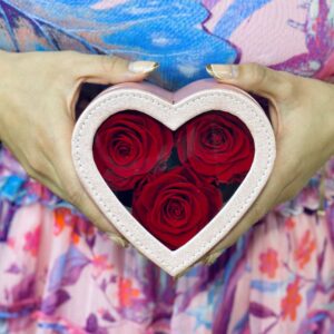 Alternative view of Petite Heart Box
