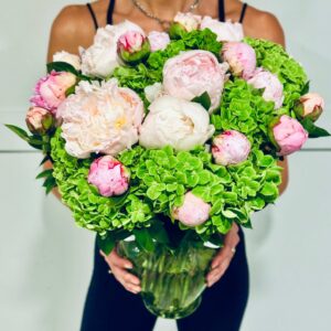Alternative view of Blushing Embrace